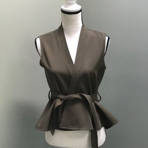 Two Twin Style Military Green Vest M L